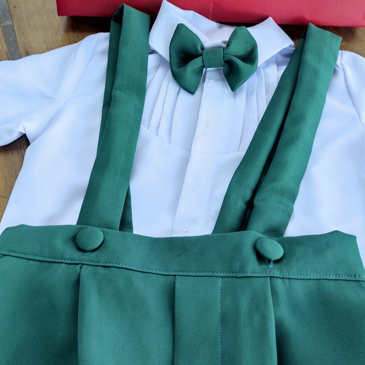 رنگ سبز یلدایی