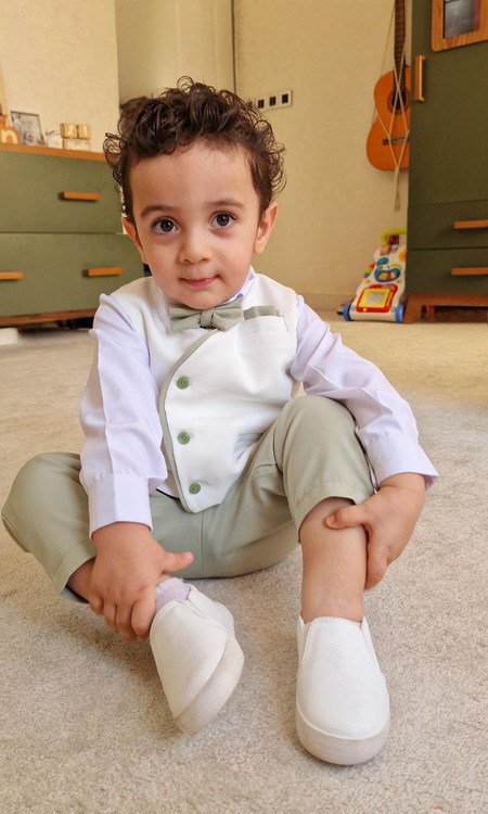 تنخور لباس تن مشتری