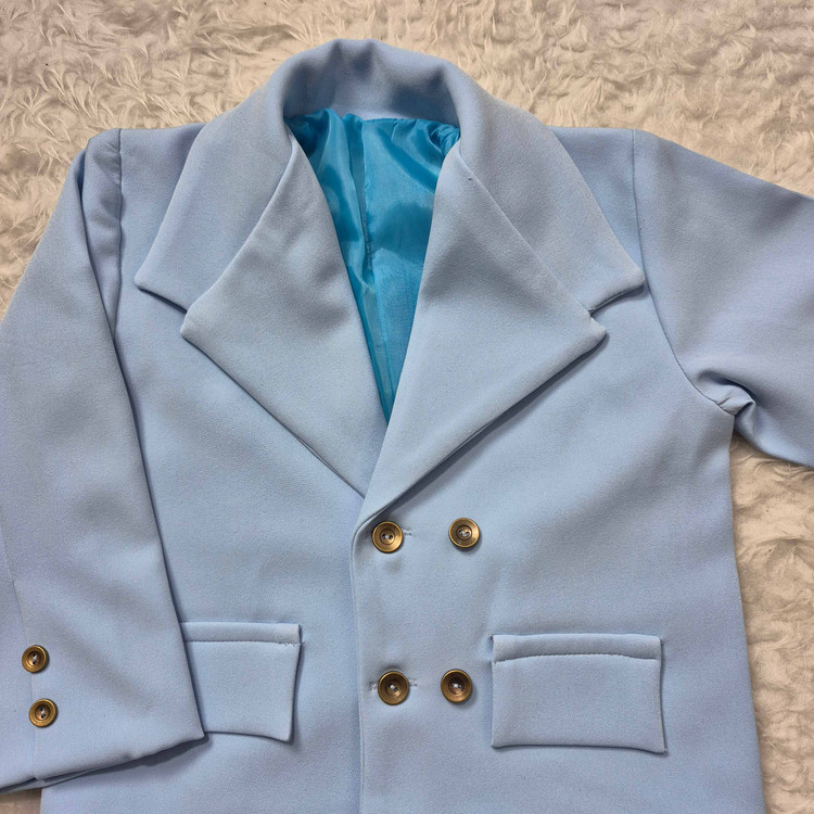 برش خوشفرم کت مجلسی پسرانه مناسب ست با شلوار پارچهای