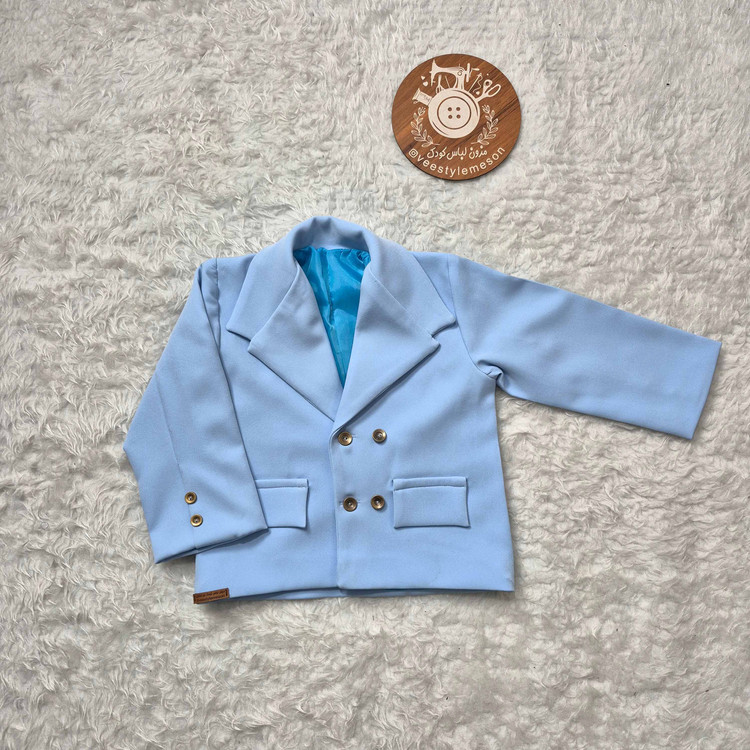 هماهنگی برش کت و شلوار پسرانه با تنخور خوشفرم